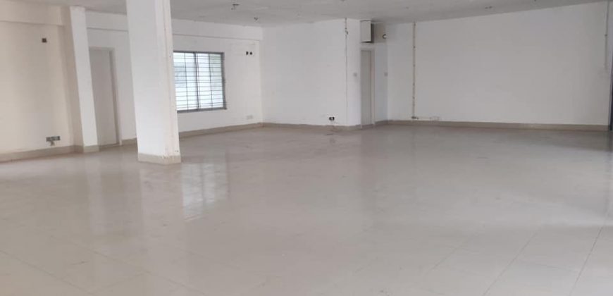 2000sft fully open apartment for office rent in Banani